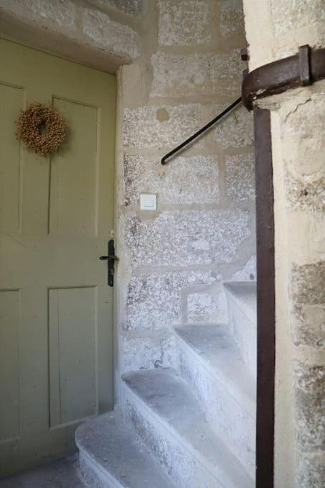 Apartamento Uzes Centre Quartiers Des Arts Charme De L'Ancien Exterior foto